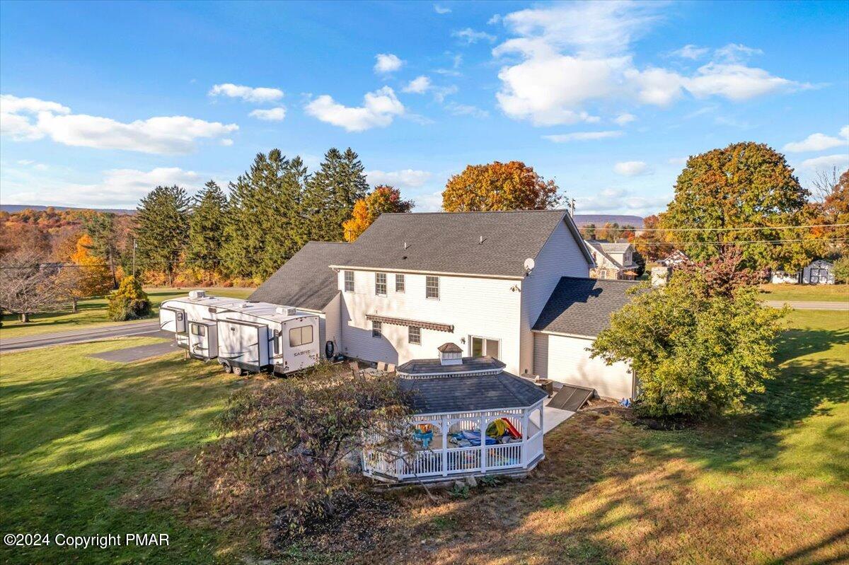 439 5 Points Richmond Road Bangor, PA 18013 - Photo 9 of 50 a front view of a house with garden