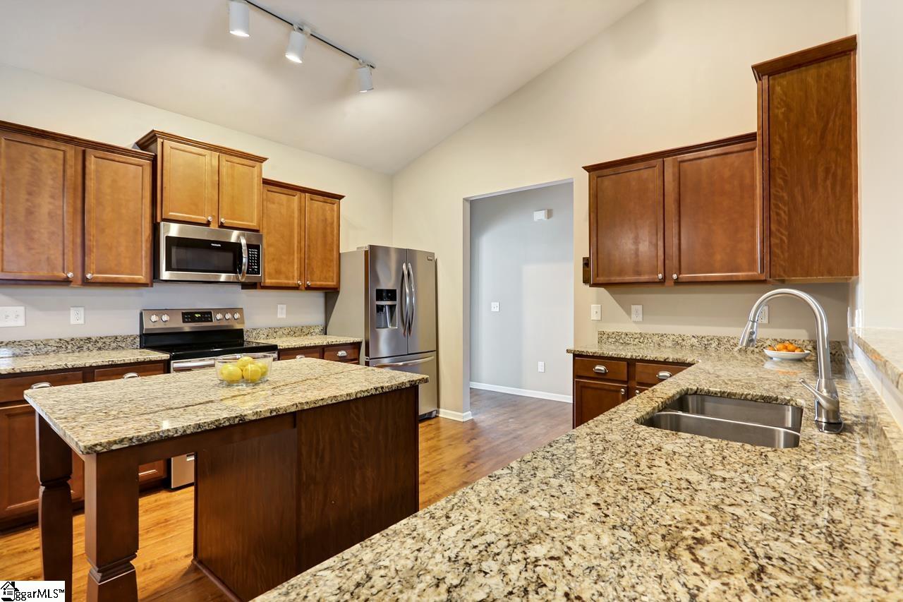 9 Aylestone Way Piedmont, SC 29673 - Photo 8 of 35