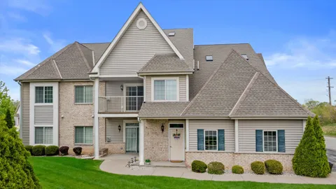 $349,999 | 1351 Rose Court, Unit 53, Waukesha, WI 53186