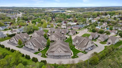 $349,999 | 1351 Rose Court, Unit 53, Waukesha, WI 53186