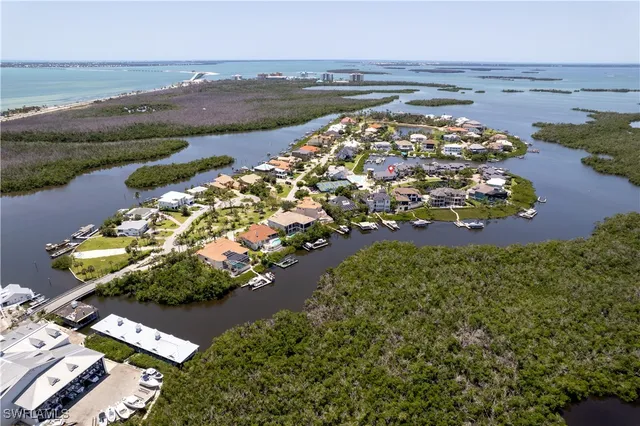 $675,000 | 17060 Marina Cove Lane, Fort Myers, FL 33908