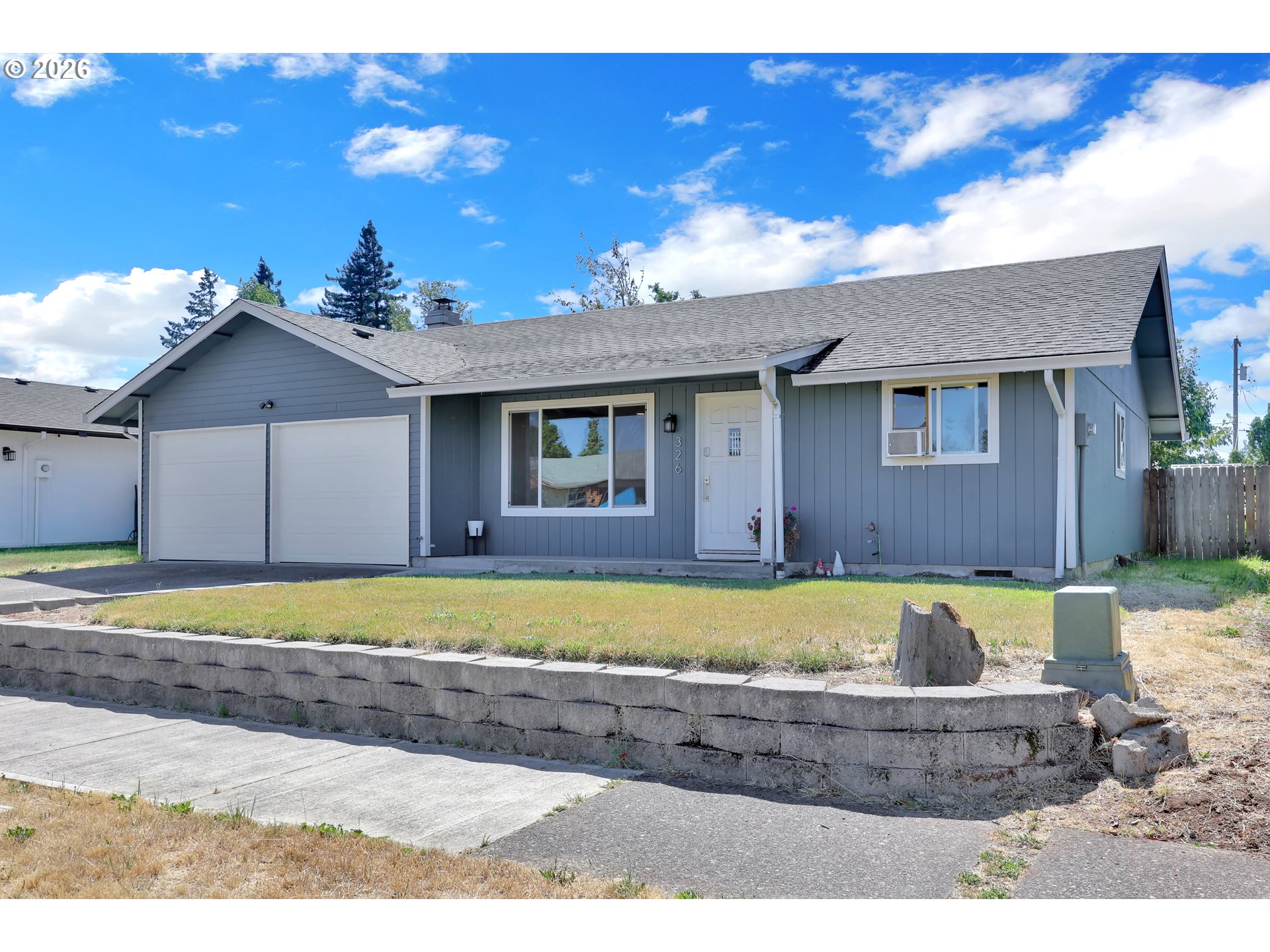 326 North 38th Place Springfield, OR 97478 - Photo 3 of 39