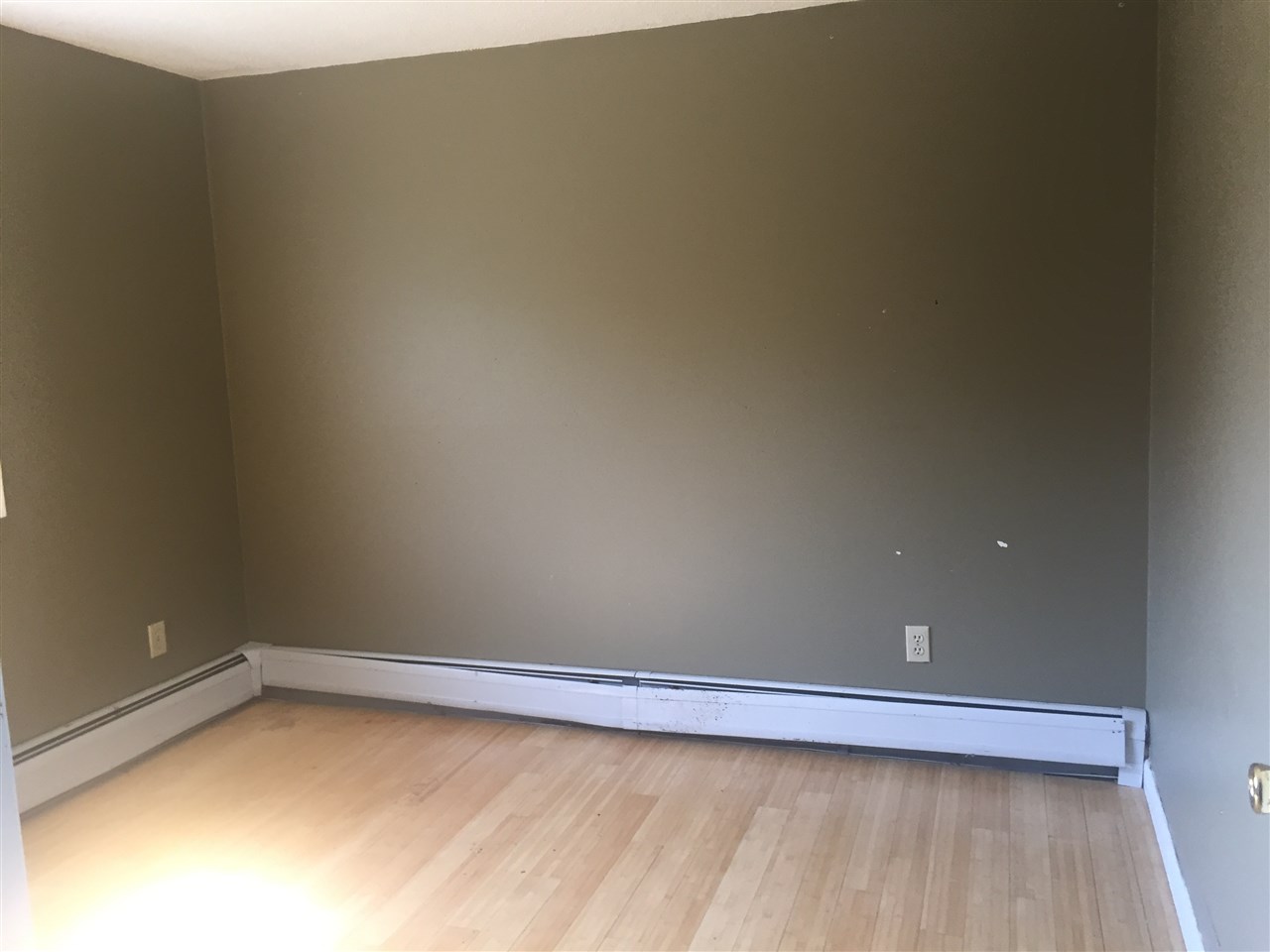 26 Fairway Road, Unit B Londonderry, NH 03053 - Photo 6 of 11