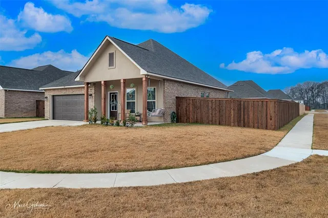 $2,250 | 767 Crozier Drive, Bossier City, LA 71111