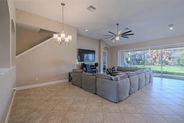 $669,900 | 5927 Jasper Glen Drive, Lithia, FL 33547