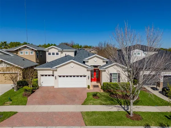 $669,900 | 5927 Jasper Glen Drive, Lithia, FL 33547