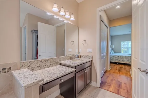 $669,900 | 5927 Jasper Glen Drive, Lithia, FL 33547
