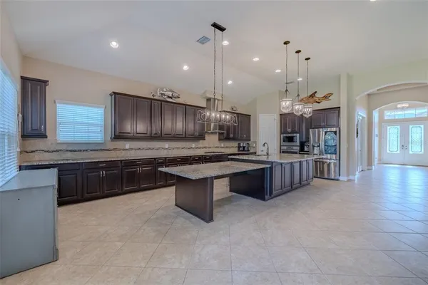 $669,900 | 5927 Jasper Glen Drive, Lithia, FL 33547