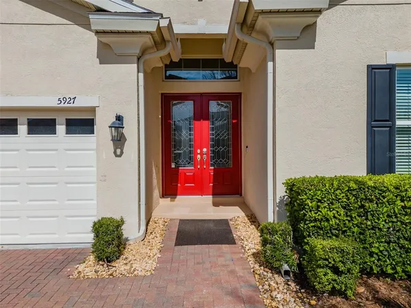 $669,900 | 5927 Jasper Glen Drive, Lithia, FL 33547