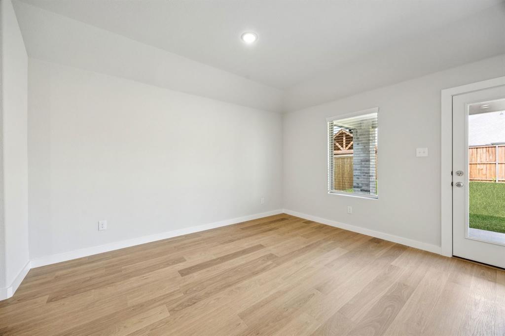 2112 Currents Road Princeton, TX 75407 - Photo 8 of 27 Dining Room in the Emmy II home plan by Trophy Signature Homes - REPRESENTATIVE PHOTO
