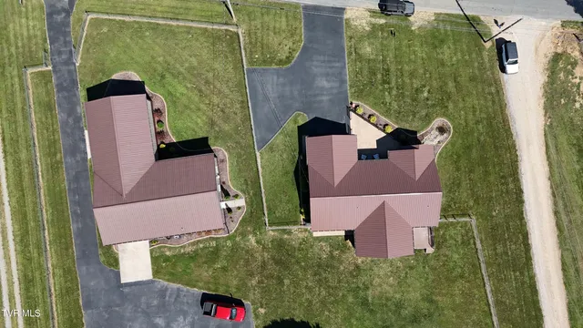 $579,000 | 129 Jim Elliott Road, Elizabethton, TN 37643