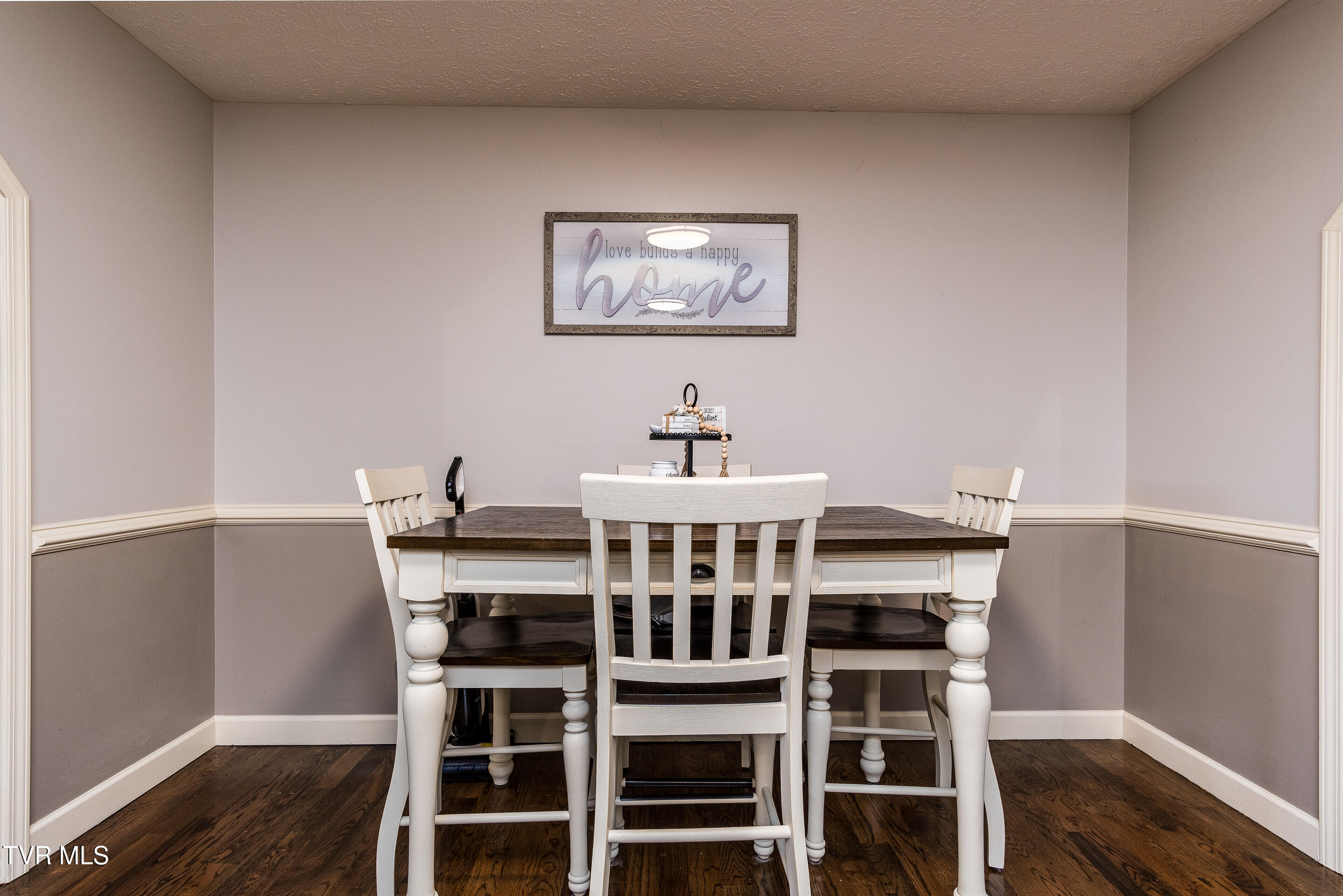 129 Jim Elliott Road Elizabethton, TN 37643 - Photo 34 of 62 interior-21