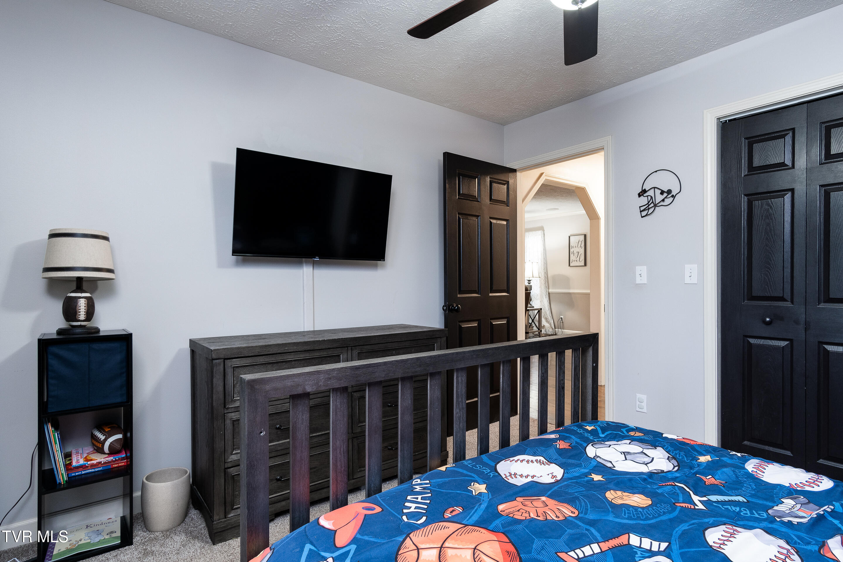 129 Jim Elliott Road Elizabethton, TN 37643 - Photo 42 of 62 interior-17