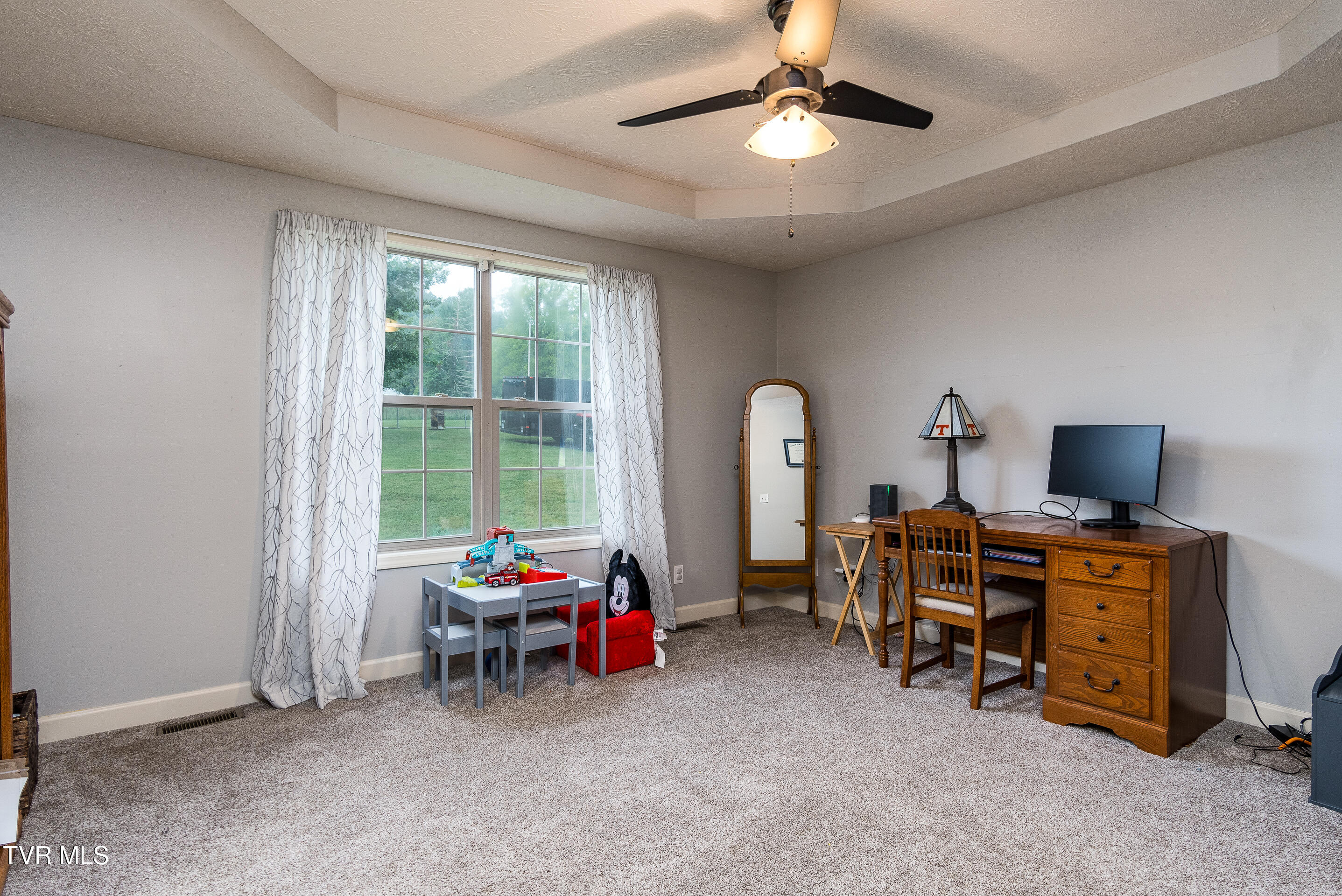 129 Jim Elliott Road Elizabethton, TN 37643 - Photo 45 of 62 interior-8