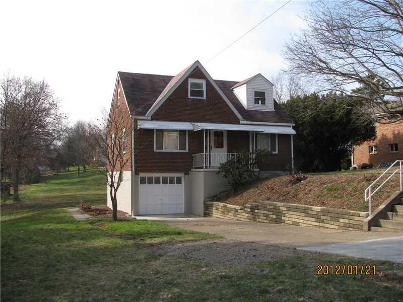7 West Calvin Drive McKees Rocks, PA 15136 - Photo 1 of 20 Exterior Front.