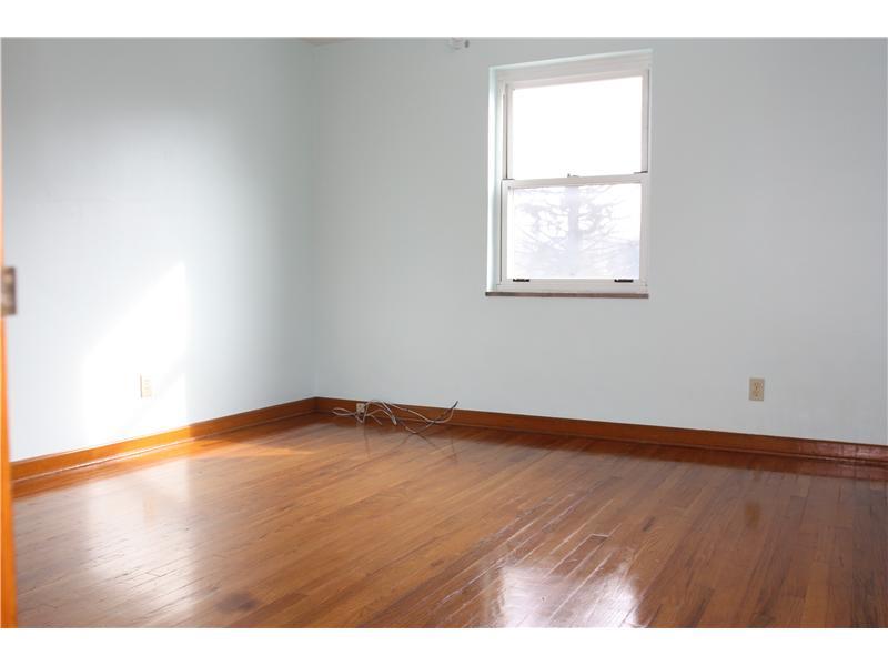 7 West Calvin Drive McKees Rocks, PA 15136 - Photo 14 of 20 Master Bedroom.