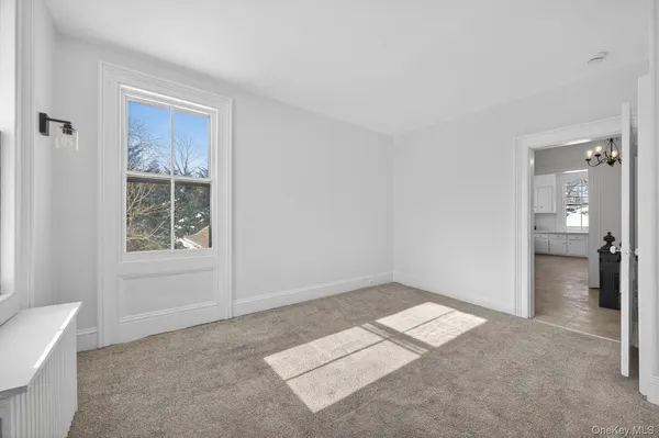 $3,600 | 4 Parkview Terrace, Unit 2, Huntington, NY 11743