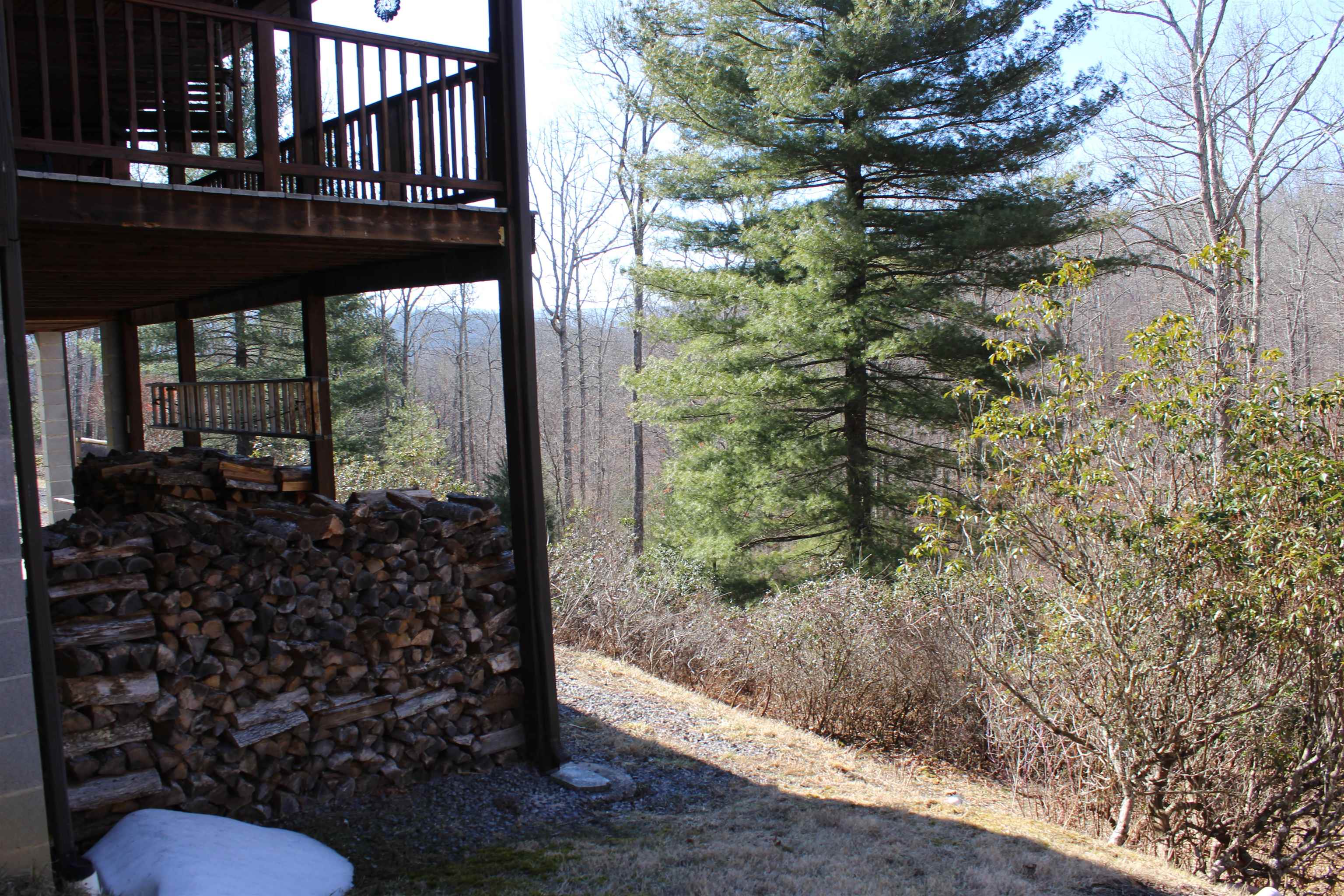 625 Hummingbird Lane Monterey, VA 24465 - Photo 35 of 65 a view of entryway