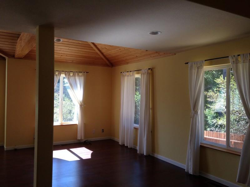 1013 Toth Road Whitethorn, CA 95589 - Photo 5 of 26