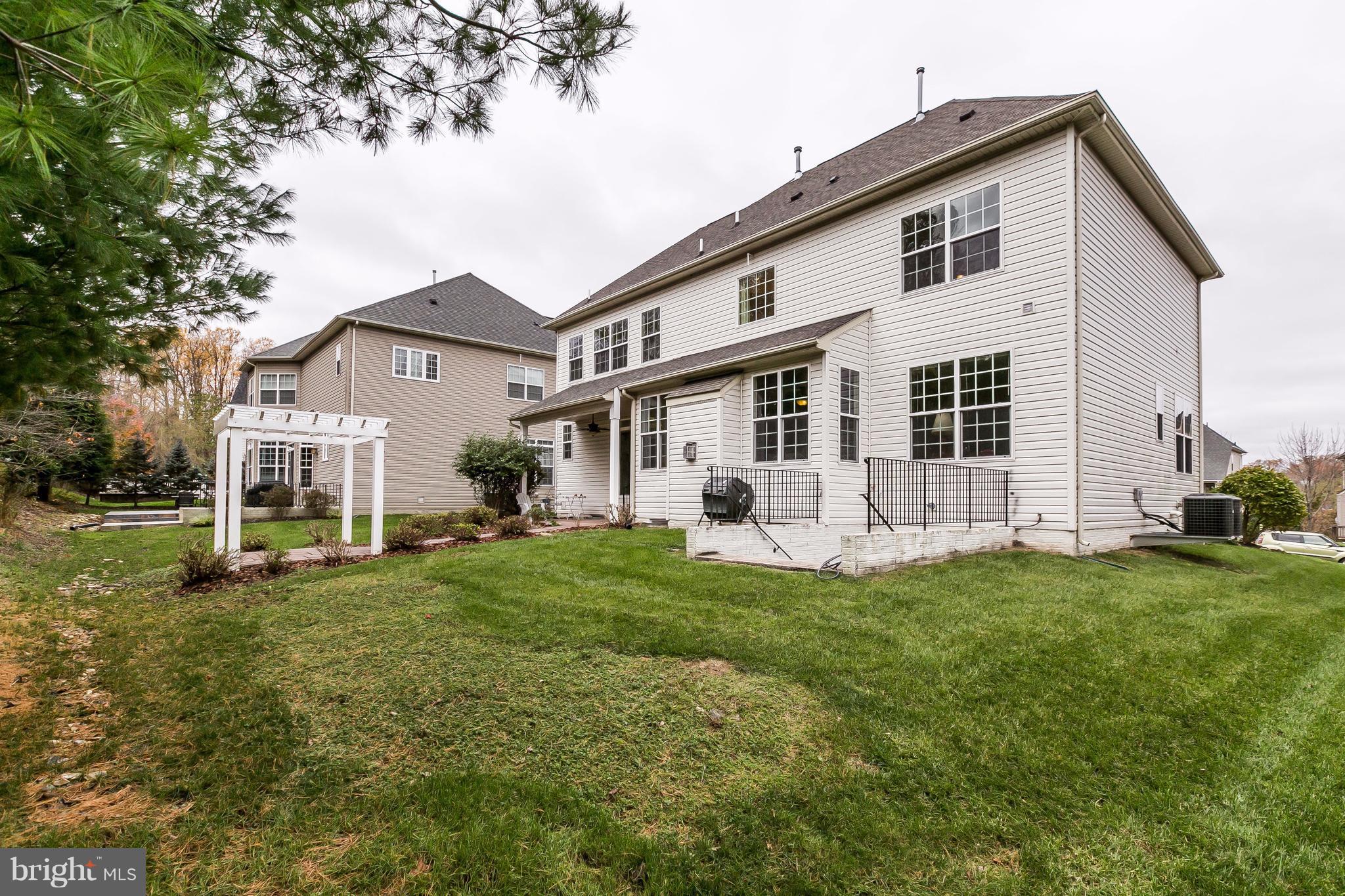 6907 Granite Ridge Court Baltimore, MD 21209 - Photo 26 of 27 Exterior (Rear)
