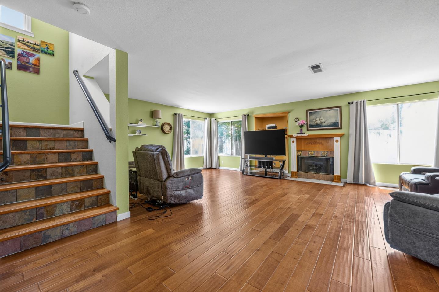 2780 Valley View Road Hollister, CA 95023 - Photo 24 of 79 Gallery Image 24
