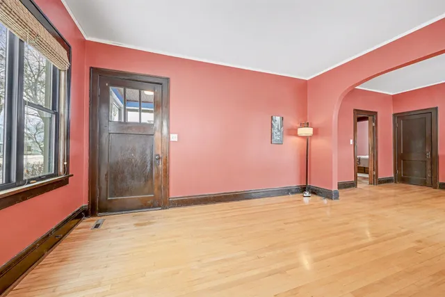 $425,000 | 3900 40th Avenue South, Minneapolis, MN 55406