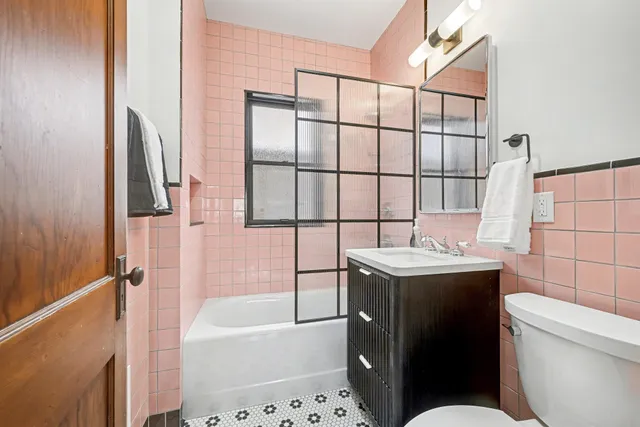 $425,000 | 3900 40th Avenue South, Minneapolis, MN 55406