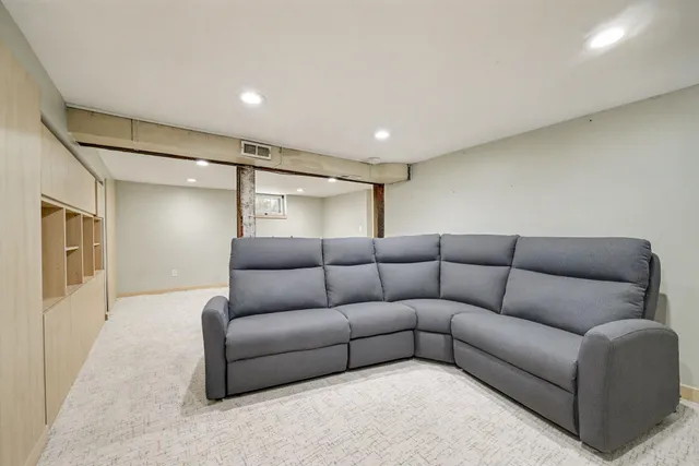 $425,000 | 3900 40th Avenue South, Minneapolis, MN 55406