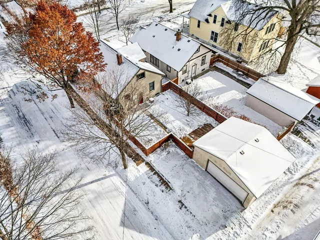 $425,000 | 3900 40th Avenue South, Minneapolis, MN 55406