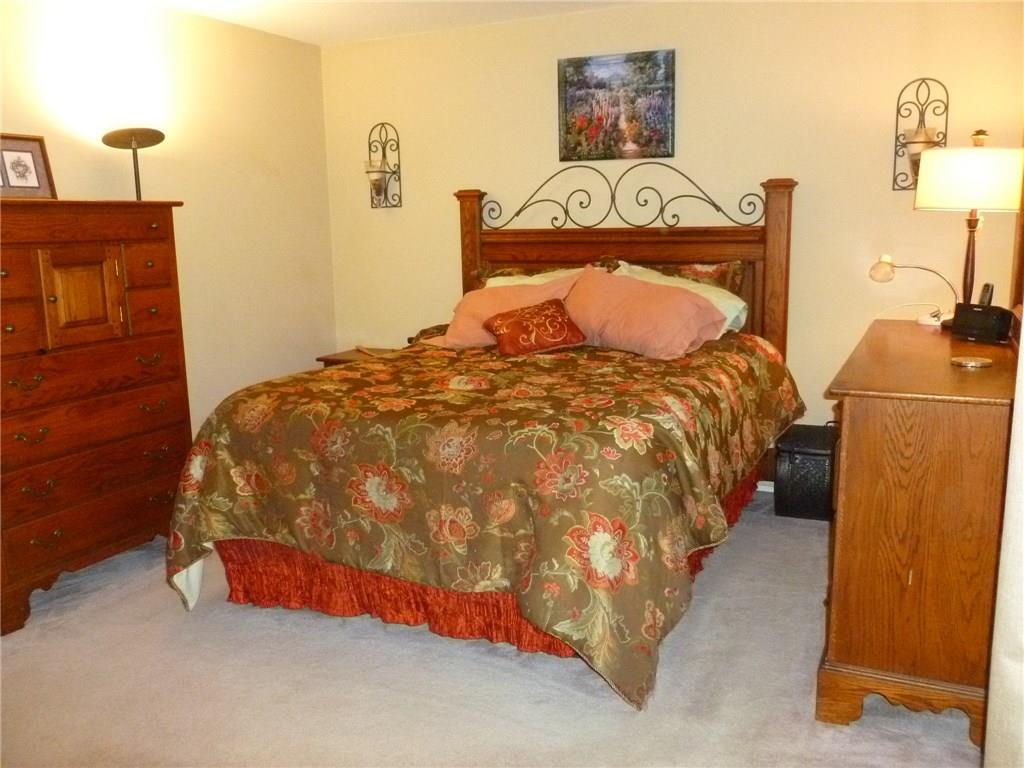 215 Baintree Road Coraopolis, PA 15108 - Photo 12 of 22 Gallery Image 12