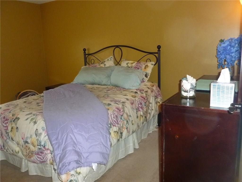 215 Baintree Road Coraopolis, PA 15108 - Photo 16 of 22 Gallery Image 16