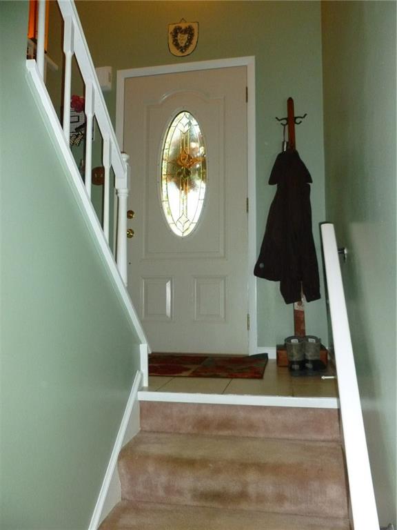 215 Baintree Road Coraopolis, PA 15108 - Photo 5 of 22 Gallery Image 5