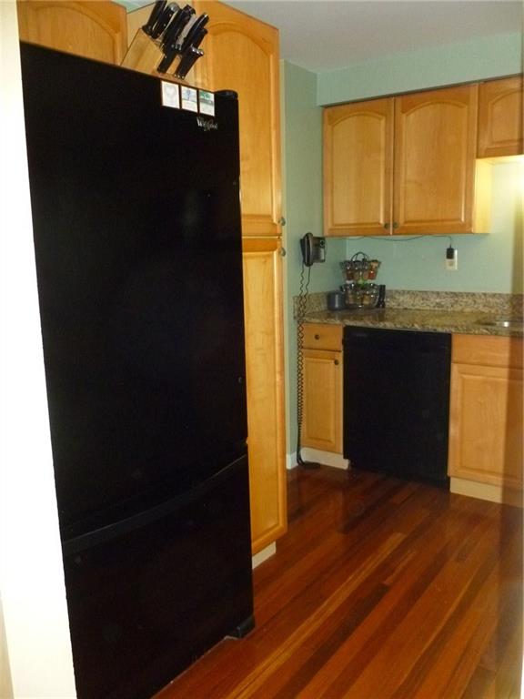 215 Baintree Road Coraopolis, PA 15108 - Photo 9 of 22 Gallery Image 9