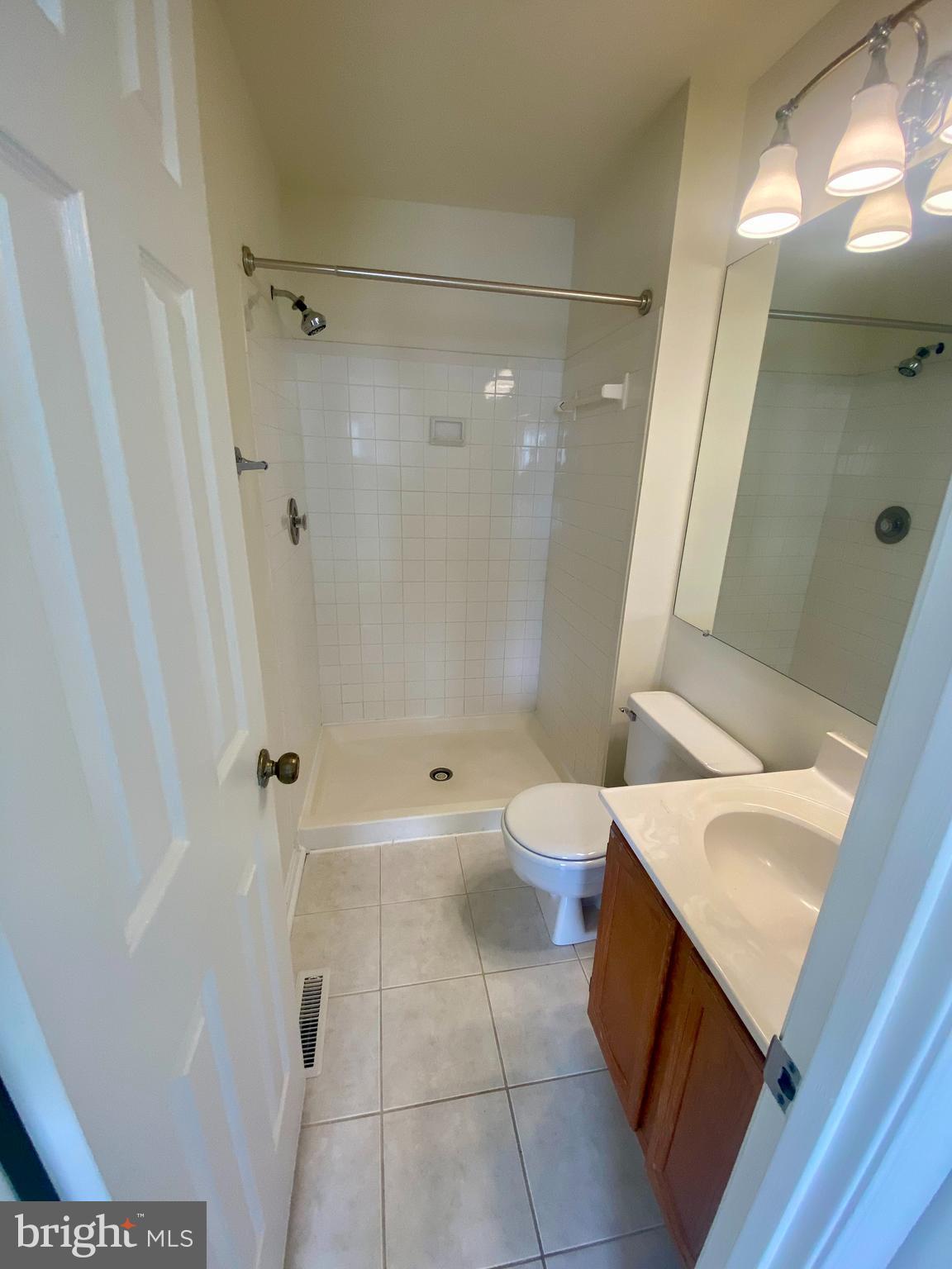 10604 Greta Lynn Court Fredericksburg, VA 22407 - Photo 7 of 12