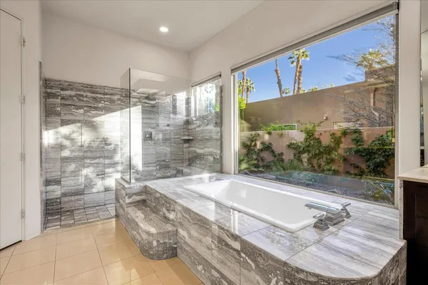 $1,550,000 | 2 Silver Circle, Rancho Mirage, CA 92270
