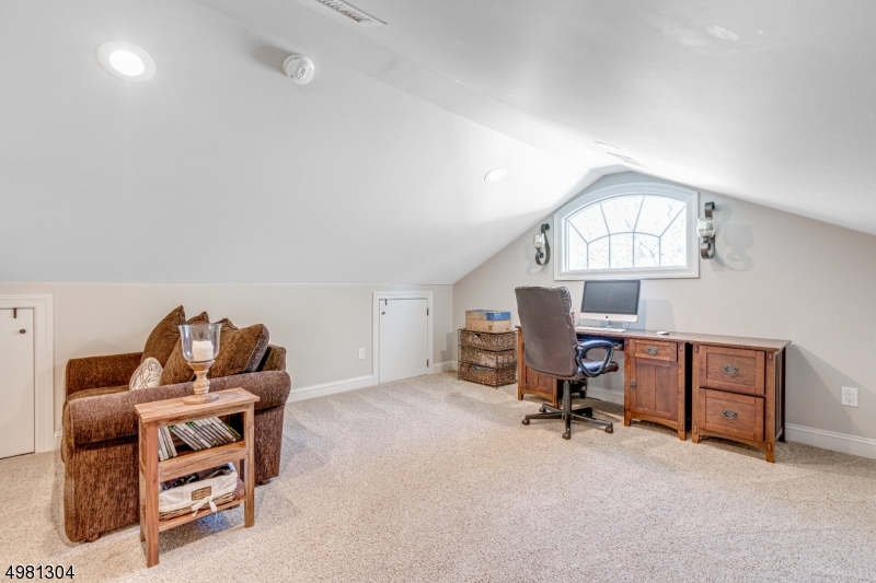 65 Oval Road Millburn, NJ 07041 - Photo 19 of 25