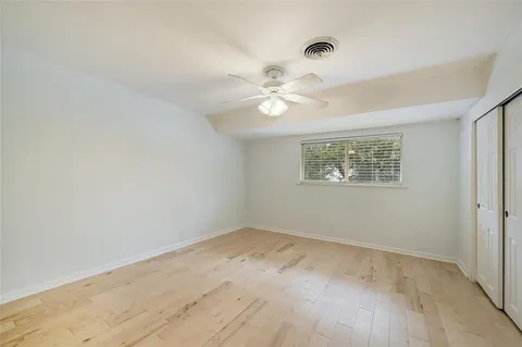 $1,800 | 5330 Balcones Drive, Unit G, Austin, TX 78731