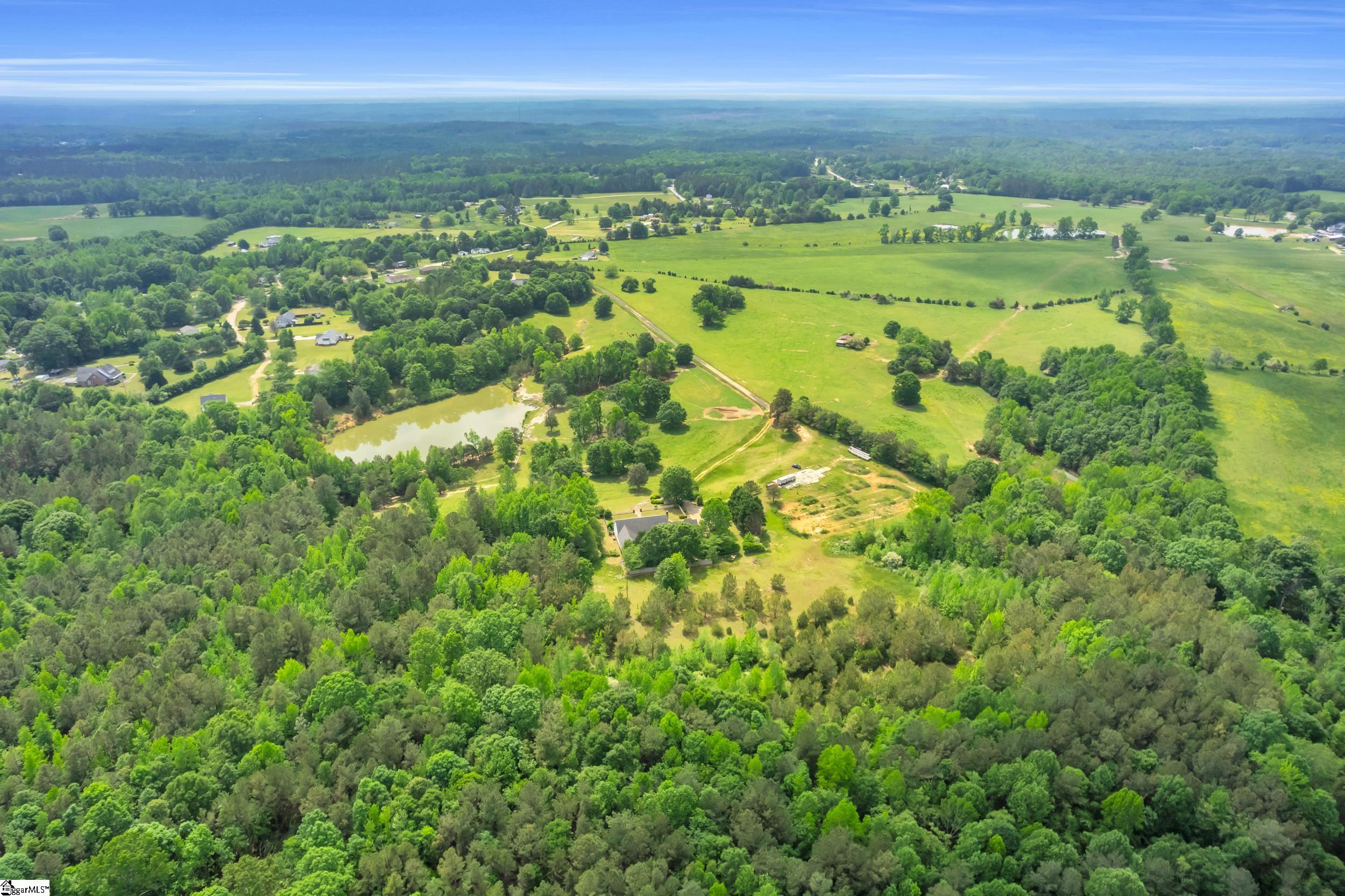 414 Giggle Drive Laurens, SC 29360 - Photo 4 of 42