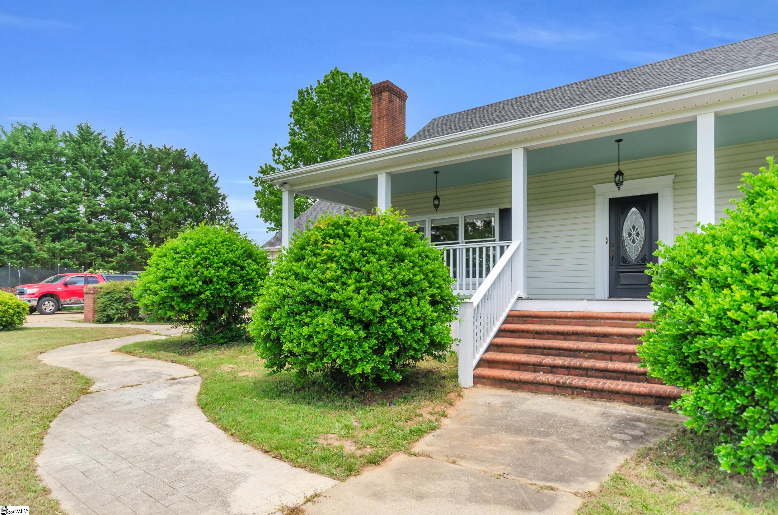 414 Giggle Drive Laurens, SC 29360 - Photo 5 of 42