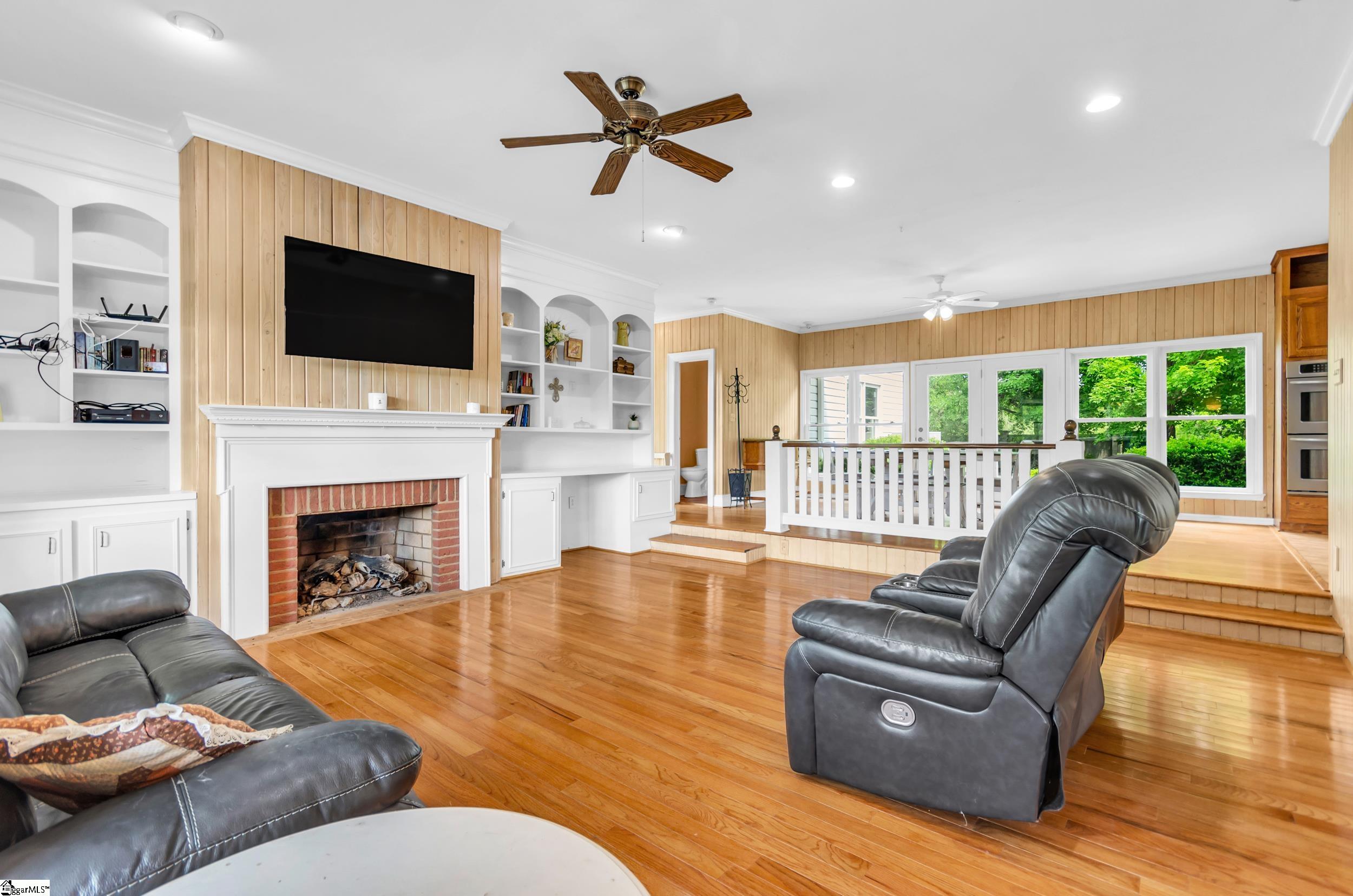 414 Giggle Drive Laurens, SC 29360 - Photo 6 of 42