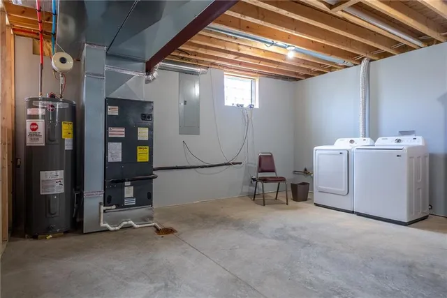 a view of a storage & utility room