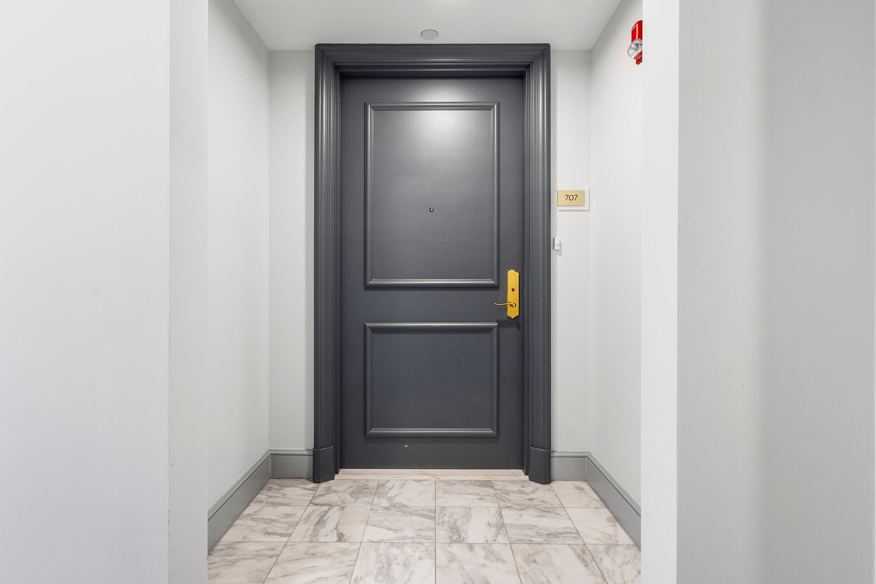 550 Southeast Mizner Boulevard, Unit B707 Boca Raton, FL 33432 - Photo 2 of 36 002-550SoutheastMiznerBoulevard-B707-Boc