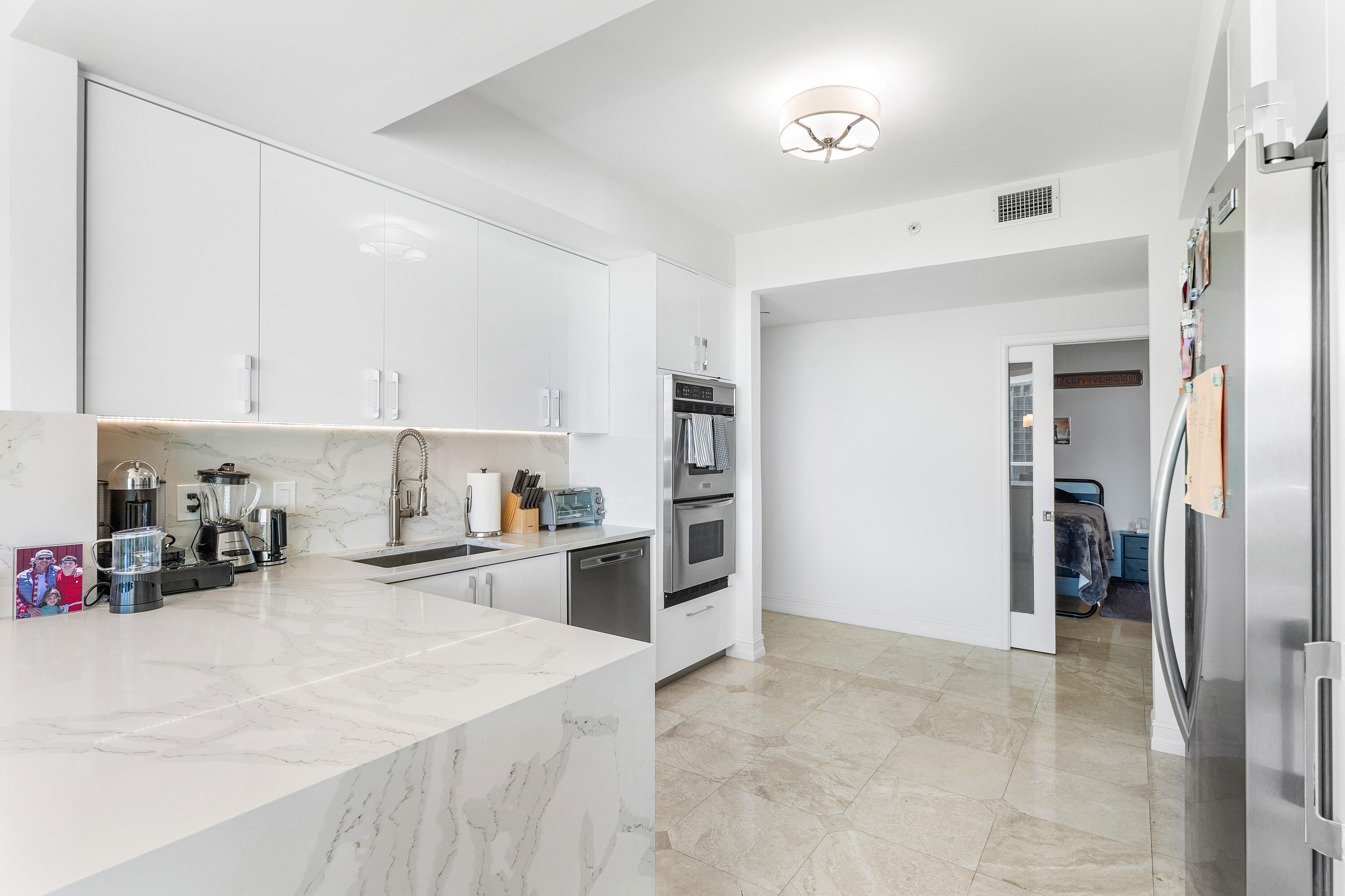 550 Southeast Mizner Boulevard, Unit B707 Boca Raton, FL 33432 - Photo 10 of 36 010-550SoutheastMiznerBoulevard-B707-Boc