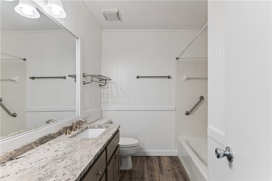 801 Mallery Street, Unit E St. Simons Island, GA 31522 - Photo 25 of 27