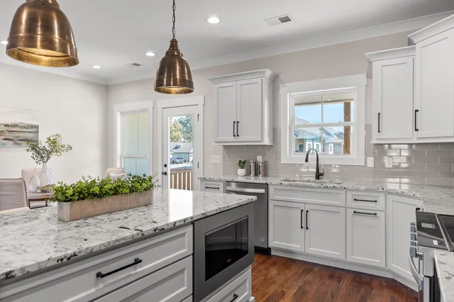 $550,000 | 162 Bending Oak Drive, Chickamauga, GA 30707