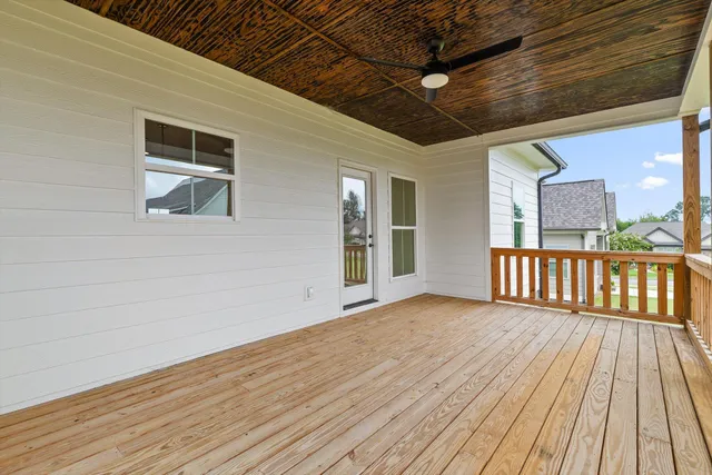 $550,000 | 162 Bending Oak Drive, Chickamauga, GA 30707