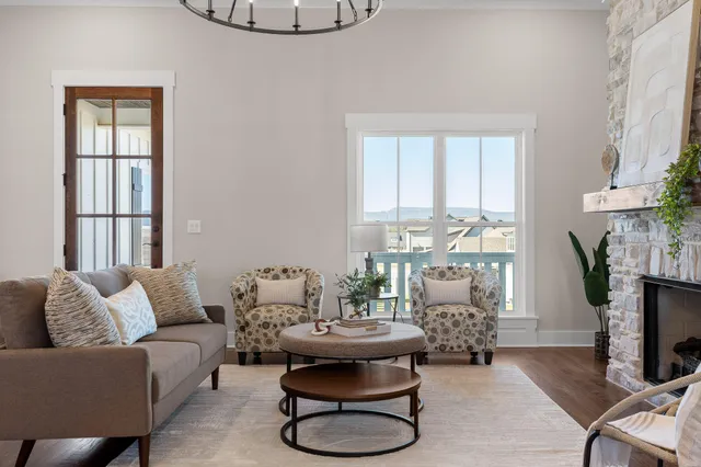 $550,000 | 162 Bending Oak Drive, Chickamauga, GA 30707