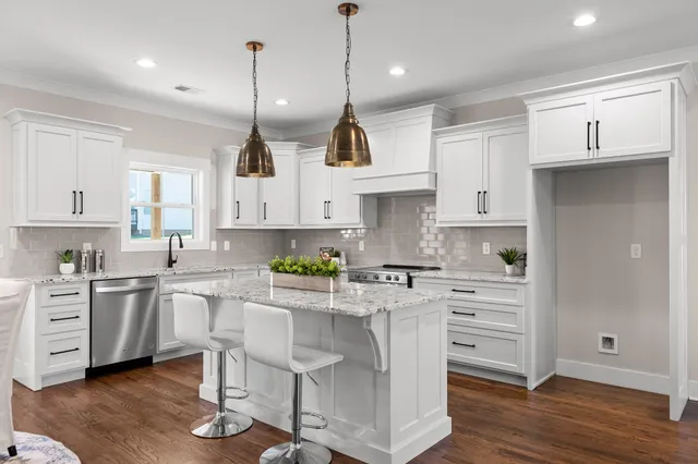 $550,000 | 162 Bending Oak Drive, Chickamauga, GA 30707