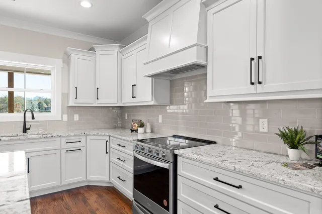 $550,000 | 162 Bending Oak Drive, Chickamauga, GA 30707