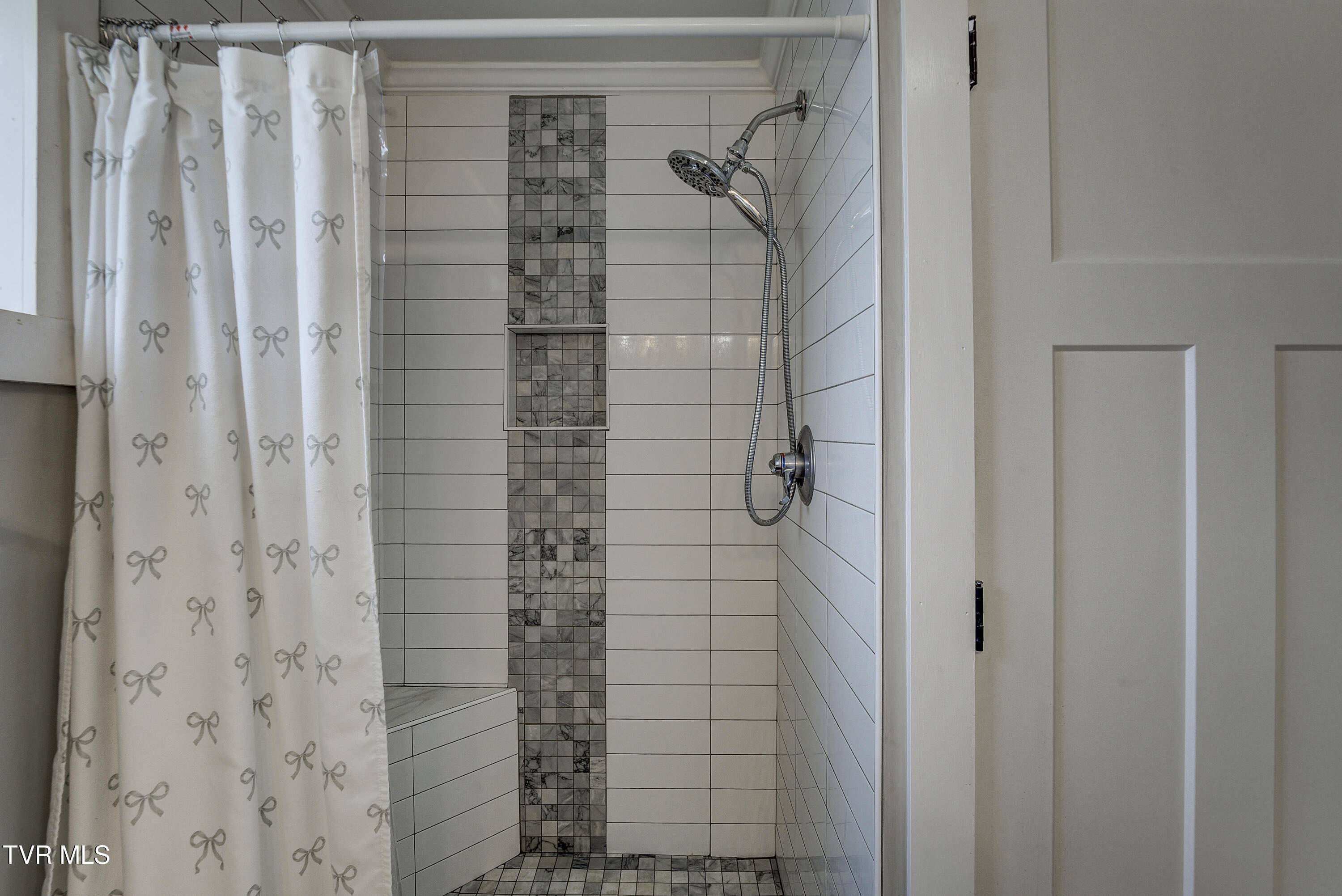 809 Birch Street Kingsport, TN 37664 - Photo 17 of 34 BirchSt--21